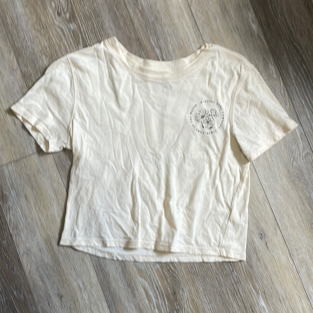 Cropped shirt